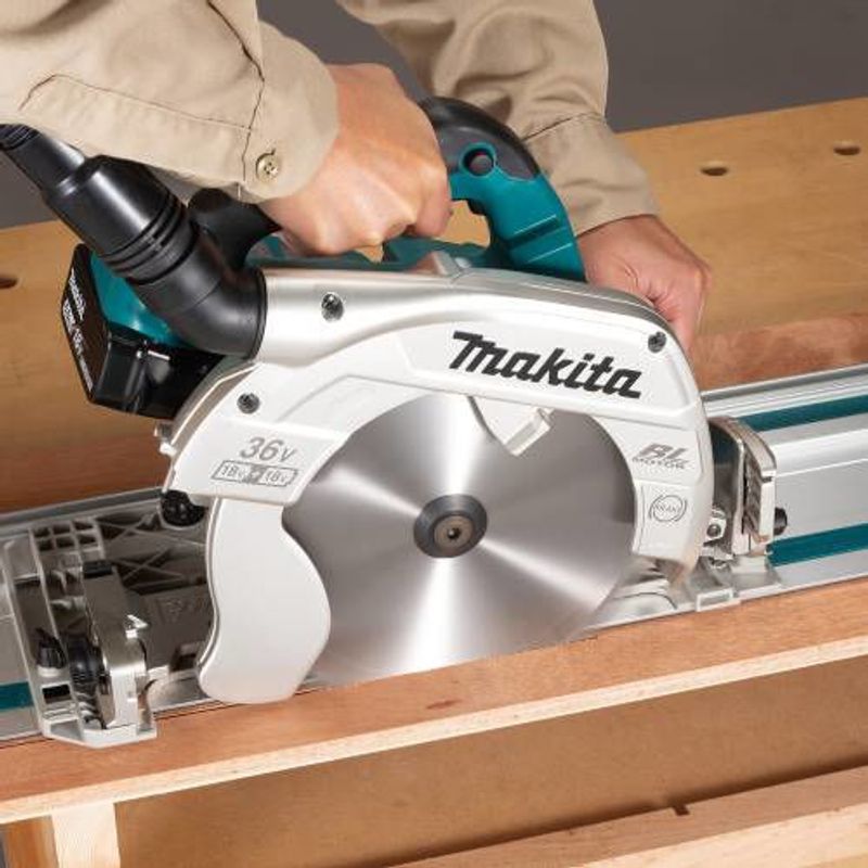 Makita DHS900Z Cirkelsåg LXT® 18Vx2 235mm (utan batteri)