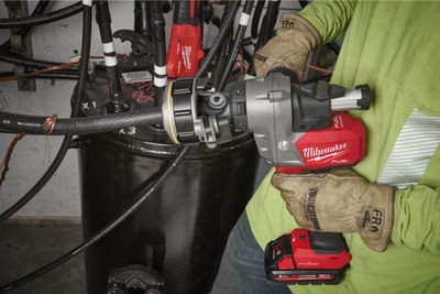 Milwaukee M18 FCST Kabelskalare 18V (utan batterier)