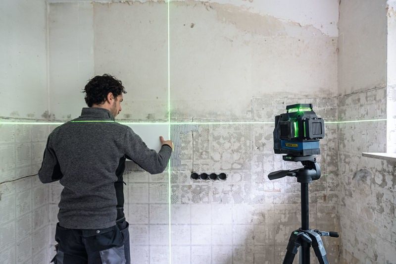 Bosch GLL 12V-100-33 CG Kors-/Linjelaser 12V 4xAA Grön