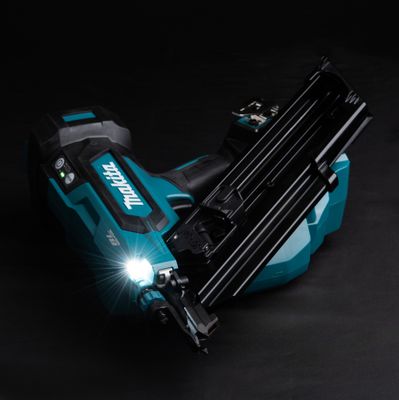 Makita DBN900ZK Spikpistol Rakbandad LXT 18V 34G 50-90mm (utan batterier)