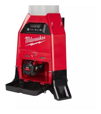MILWAUKEE M18 ONESLDP-0 ARBETSLAMPA (UTAN BATTERI)