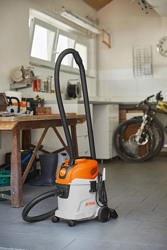 Stihl Grovdammsugare SE 33 1400KW
