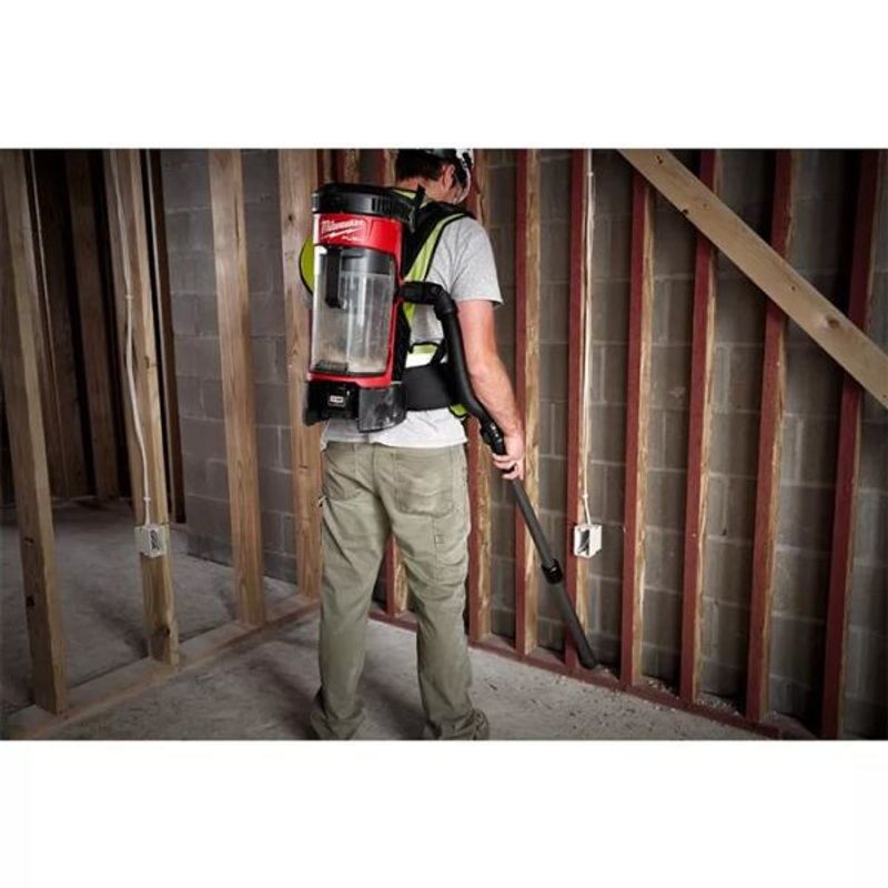 Milwaukee M18 FBPV-0 Ryggburen Dammsugare 18V FUEL (Utan batterier)