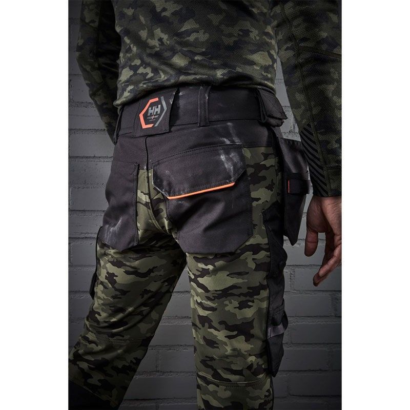 Helly Hansen Chelsea EVO Hantverksbyxa CAMO Strl: D92