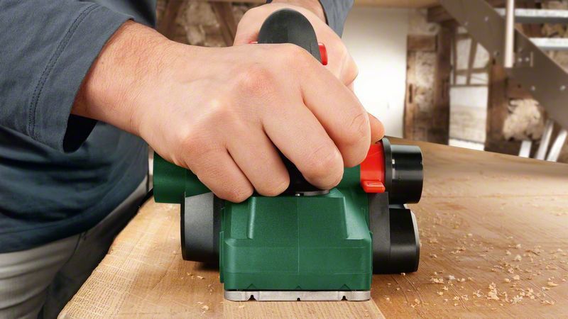 Bosch PHO 2000 Elhyvel 680W (82mm)