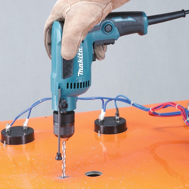 Makita Borrmaskin DP2011 370W 6,5mm