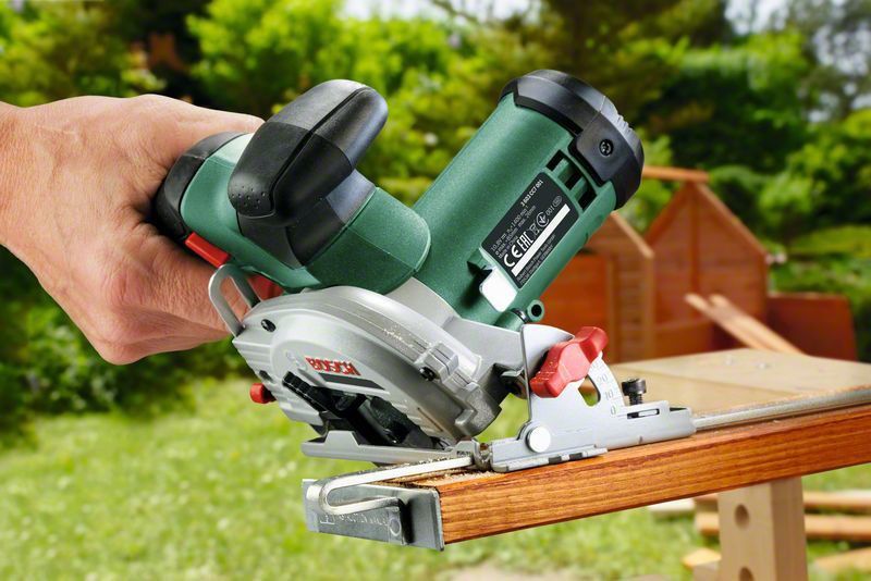 Bosch Cirkelsåg UniversalCirc 12 12V (utan batteri)