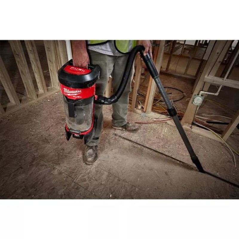Milwaukee M18 FBPV-0 Ryggburen Dammsugare 18V FUEL (Utan batterier)