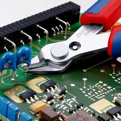 KNIPEX Elektroniktång 125mm (7803125SB)