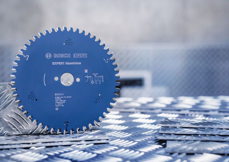 Bosch Sågklinga EXPERT Aluminium 165x20x2,8mm 52T