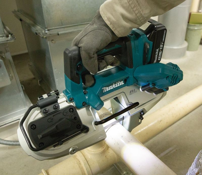 Makita DPB183Z Bandsåg 18V 66mm (Utan batterier)