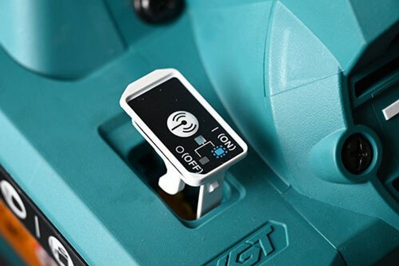 Makita LS004GZ01 Kap-och gersåg XGT® 40V 260mm (utan batteri)