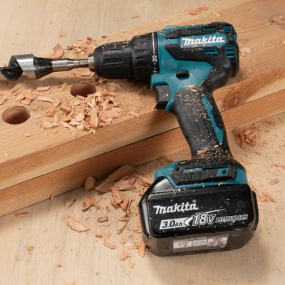 Makita DDF490Z Borrskruvdragare 18V LXT (utan batterier)