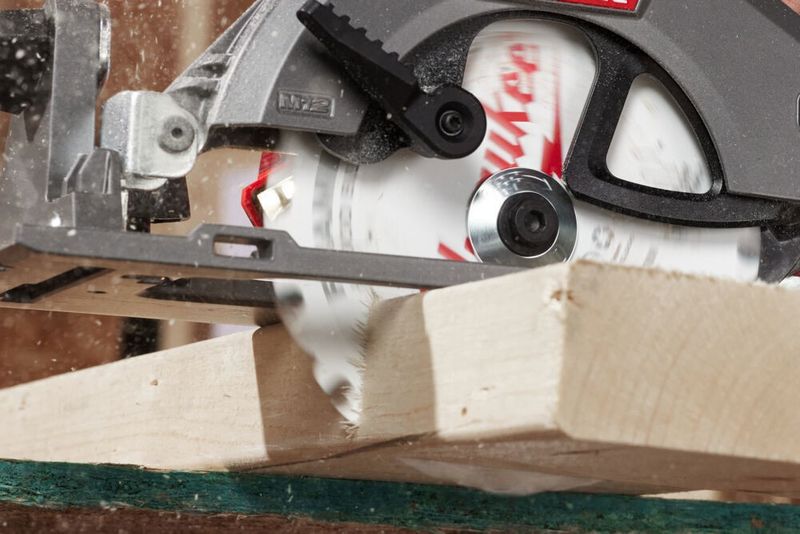 Milwaukee M12 FCS442-0 Cirkelsåg 12V (utan batterier)