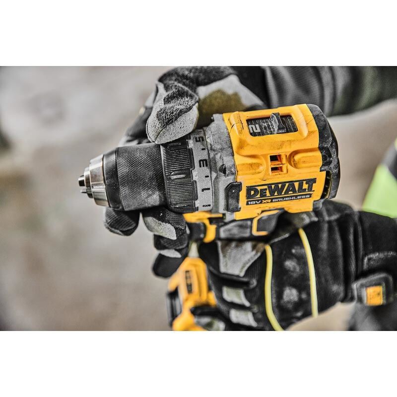 DeWalt DCD800E2T Skruvdragare 18V XR (2x1,7ah)
