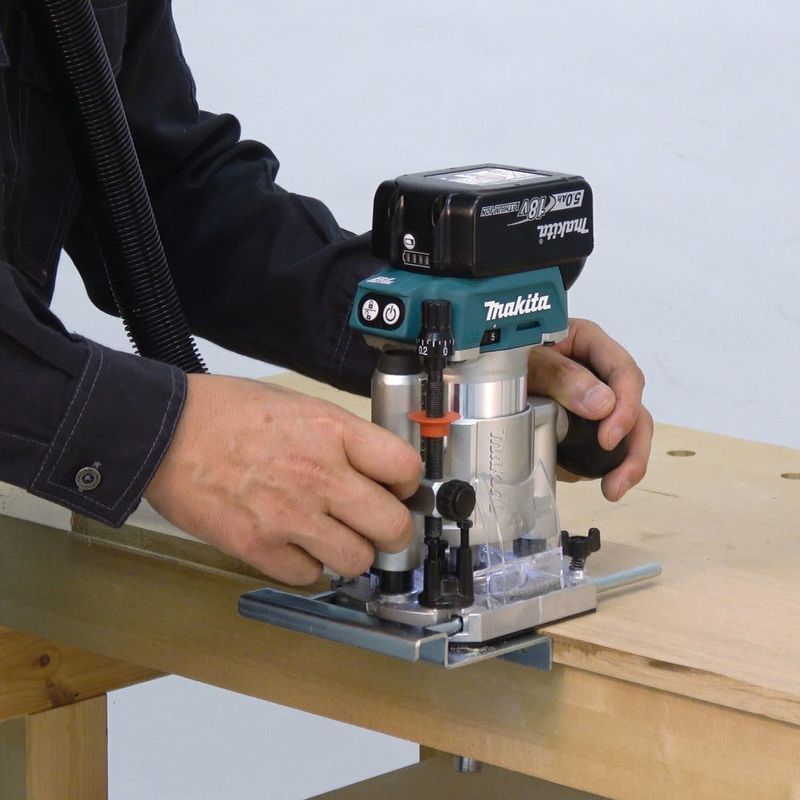 Makita DRT50Z Batteridriven fräs 18V (Naken)
