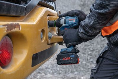 Bosch GDS 18V-750 C Mutterdragare 18V 1/2" L-BOXX (utan batterier)