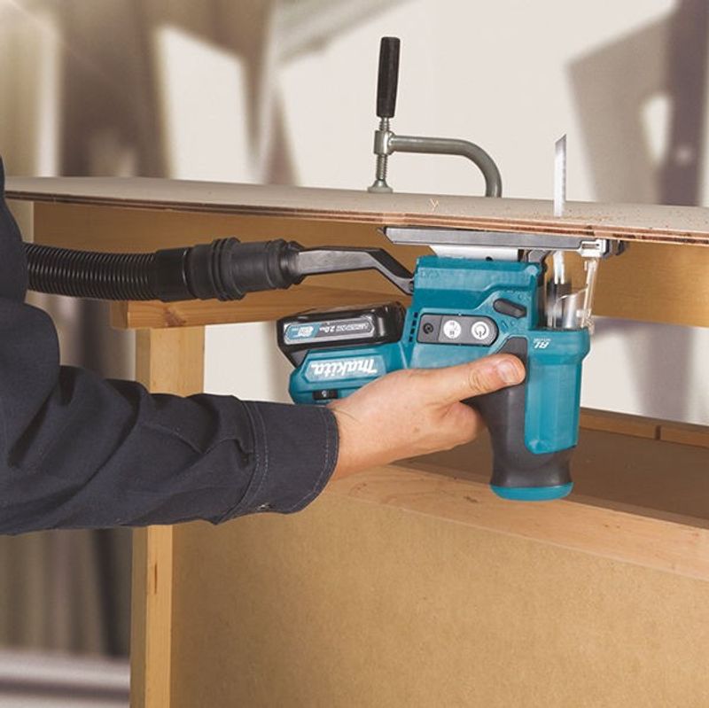 Makita JV102DZ Batteridriven Sticksåg 12V (Utan batterier)