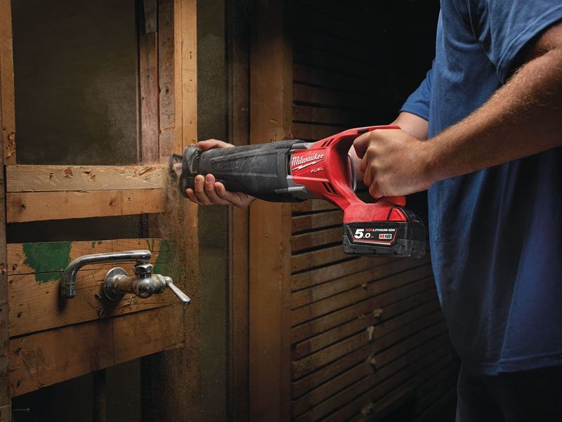 Milwaukee M18 CSX-502X Tigersåg 18V (2x5,0ah)