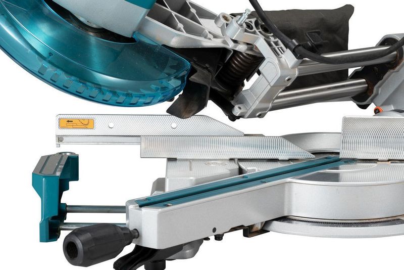 Makita LS1110F Kapsåg 260mm 1450W
