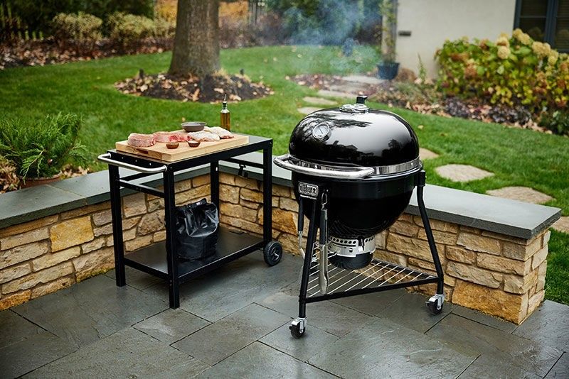 Weber Summit Kamado E6 Black
