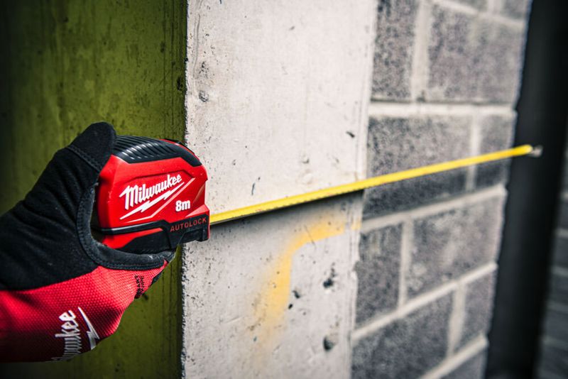 Milwaukee Autolock måttband 5/8m 25mm