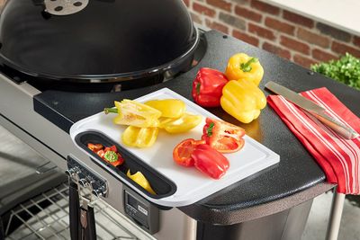 Weber 7032 Skärbräda till sidobord