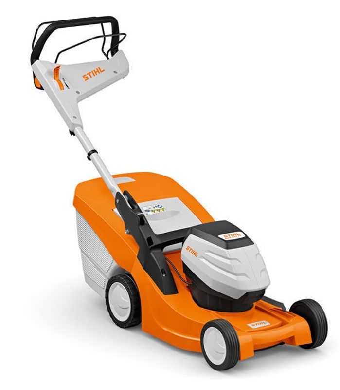 Stihl RMA 443 PV Batteridriven gräsklippare och AP 300 S (1+1)