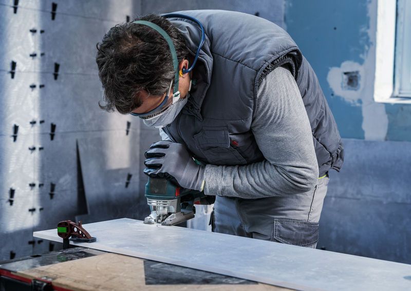 Bosch T130RF Sticksågsblad Keramikmaterial (3-P)