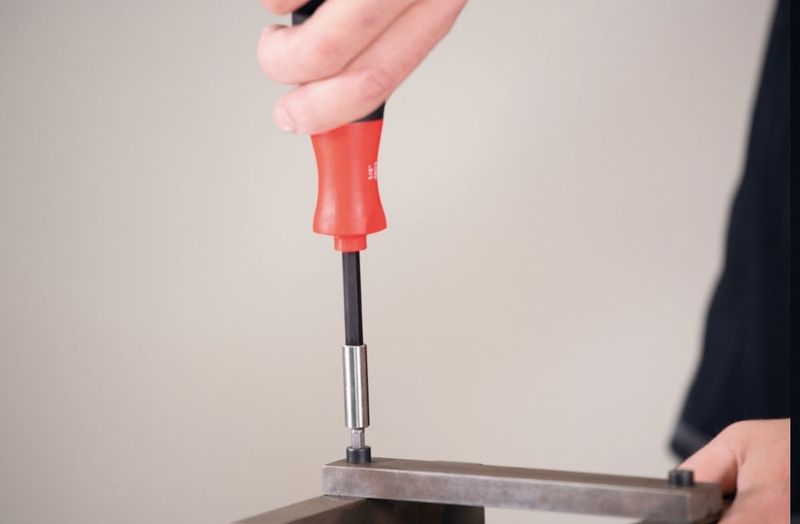 Wiha LiftUp Skruvmejsel – Ergonomisk med 12 bits
