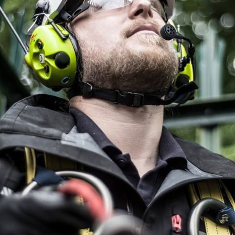 Peltor WS LiteCom III Hi-Viz Hörselkåpa Hjässbygel MT73H7A4D10EU