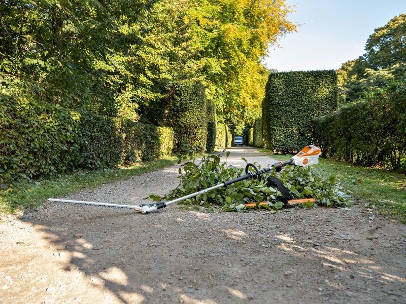 Stihl HLA 135 Häcksax 145° och AP 200 (1+1)