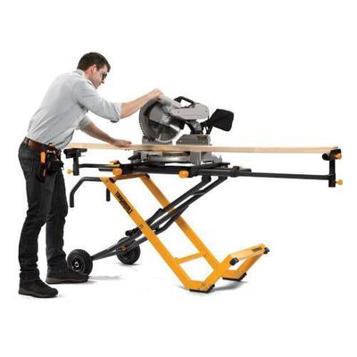 Toughbuilt TB-S600 Universal QuickSet™ Geringssågstativ