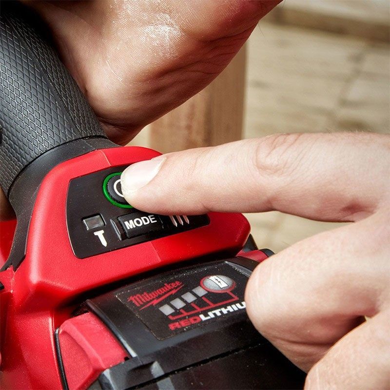 Milwaukee M18 FFN-502C Spikpistol 18V 50-90mm 34g (2x5,0ah)