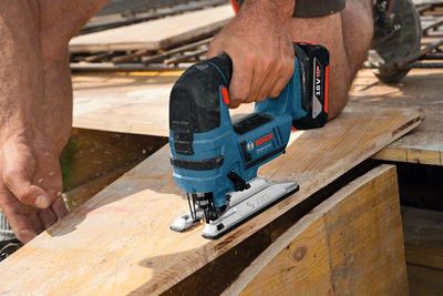 Bosch GST 18 V-LIB Sticksåg 18V C&G (utan batterier)