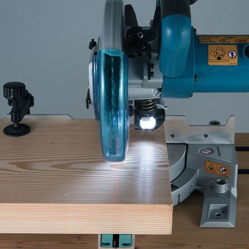 Makita LS0815FLN Kap-/Gersåg 216mm