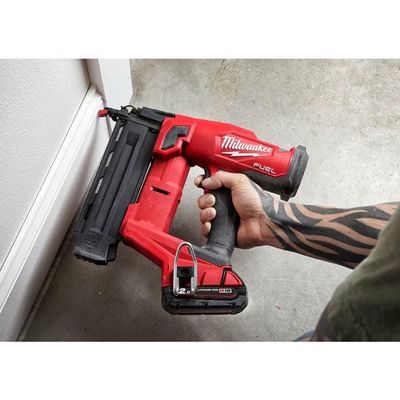Milwaukee M18 FN18GS-202X Dyckertpistol 18V FUEL 1,2mm (2x2,0ah)