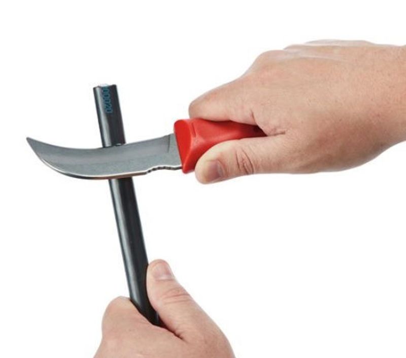 Milwaukee Kniv Hawkbill