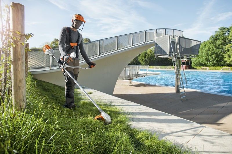 Stihl FSA 130 Röjsåg batteridriven 36V utan batterier