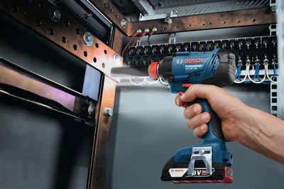 Bosch GDX 18V-180 Kombidragare 18V (Utan batterier)
