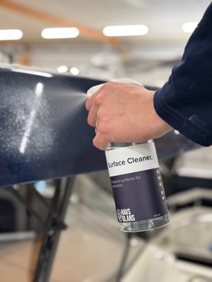 Surface Cleaner används vid rengöring av gelcoat