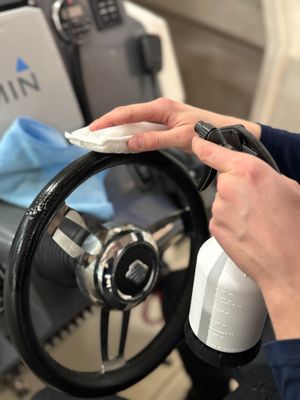 Detailing Pad används för rengöring av båtratt