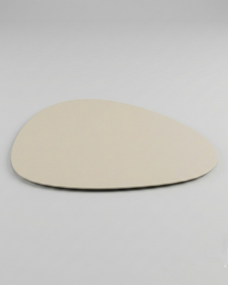 Oval bordstablett i beige
