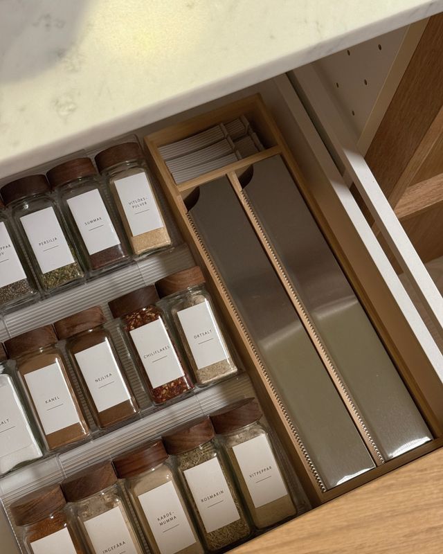 Köksorganisatör i bambu & valnöt