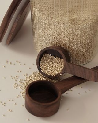 Träsked i valnöt 16.5 cm