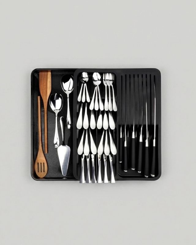 Utdragbar bestickinsats svart 40x31 cm