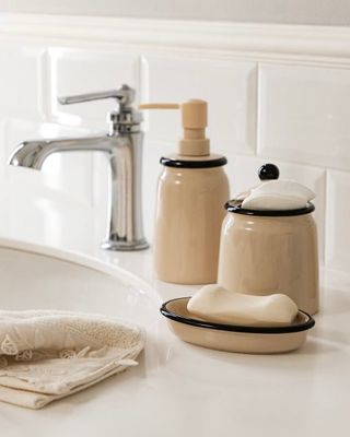 Keramik tvålpump beige