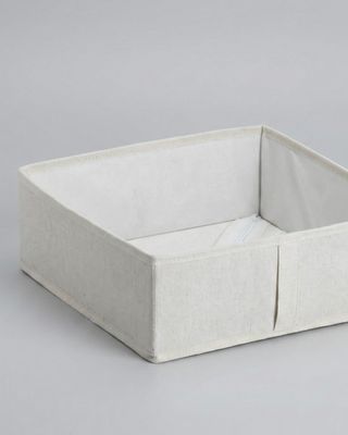 Garderobslåda beige