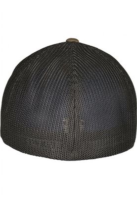 Flexfit trucker
