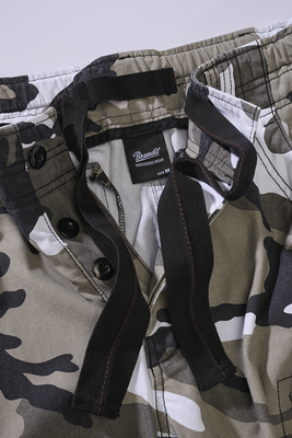 Camo mönster i brunt och grönt Stylish Slim Fit Cargo Pants Camo för herr – urban